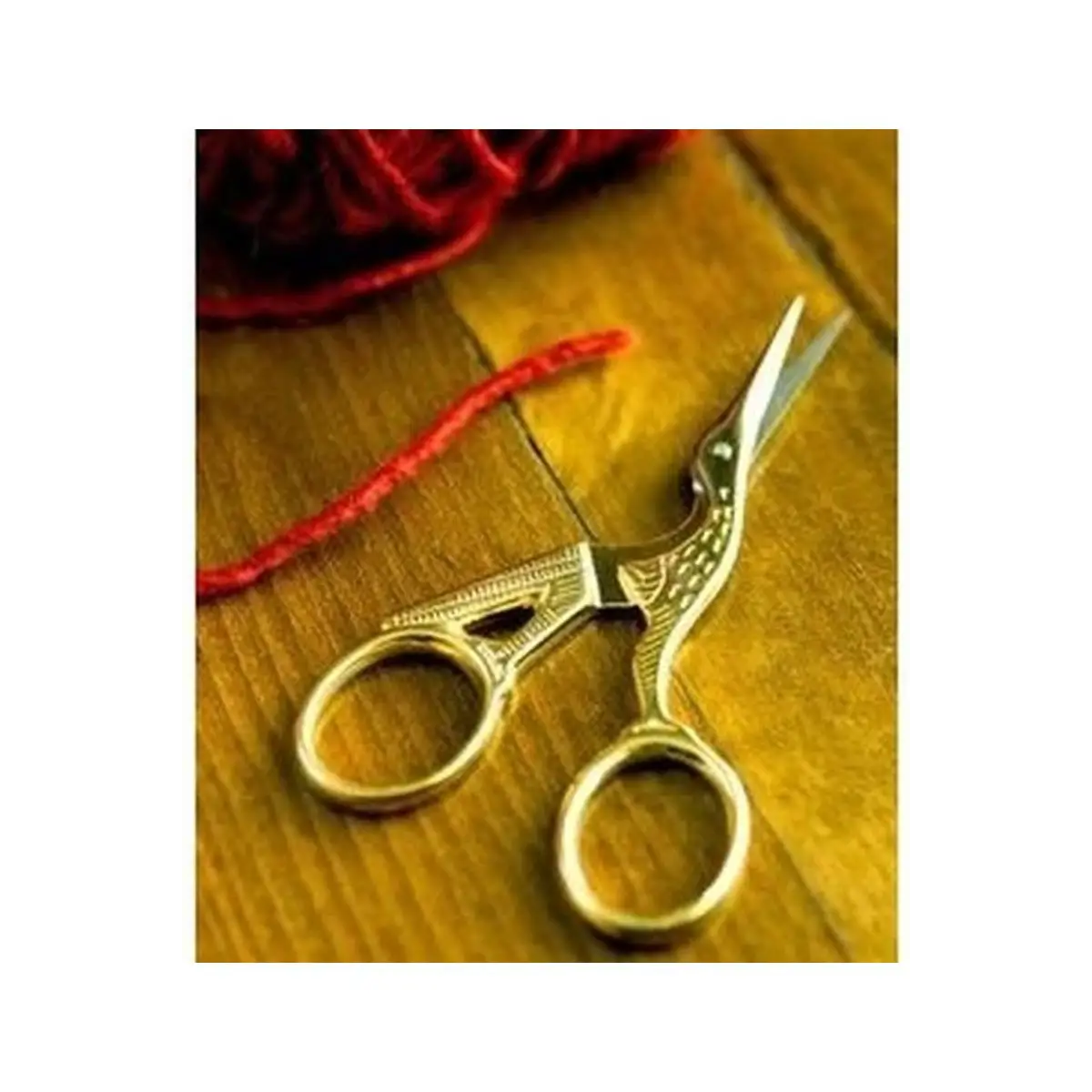 Premax 3 1/2" Embroidery Scissor